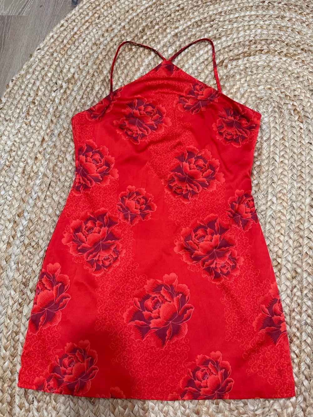 More to come Genelle Red Floral Halter Keyhole Mini Dress - Picture 2 of 4